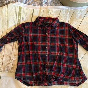 Soft and comfortable flannel look shirt. 2X